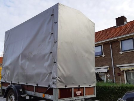 Doneer voor een nieuwe aanhangwagen